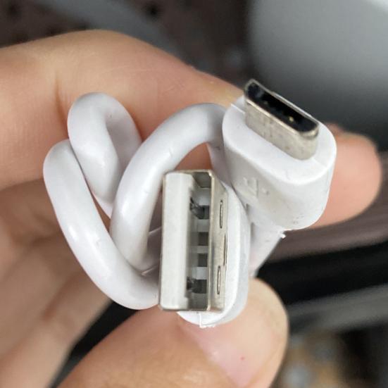 Вентилятор Fly с мягкой остановкой и светоотражающими настольными лопастями Технология Fly Fan Вентилятор с защитой от комаров