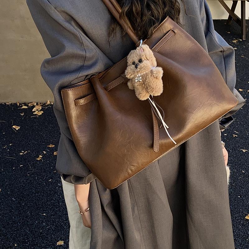 Женская сумка-тоут для поездок на работу, новая модная высококлассная ретро-сумка через плечо 2025, осенне-зимняя модная сумка для покупок