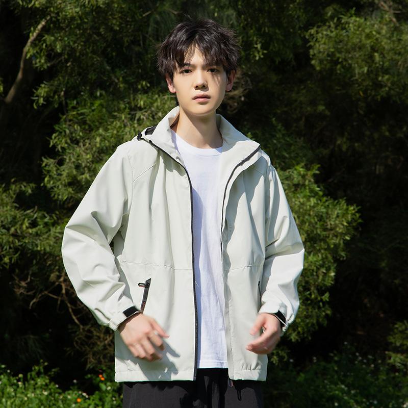 Outdoor Jacket Men's and Women's Spring and Autumn Windproof Couple Mountaineering Jacket Top Loose Casual Jacket