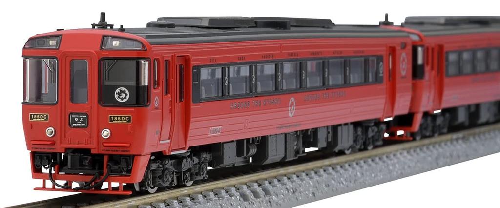 TOMIX N Gauge JR Kiha 185 Series Around the Kyushu Set 98454 Модель железнодорожной дизельной машины красного цвета