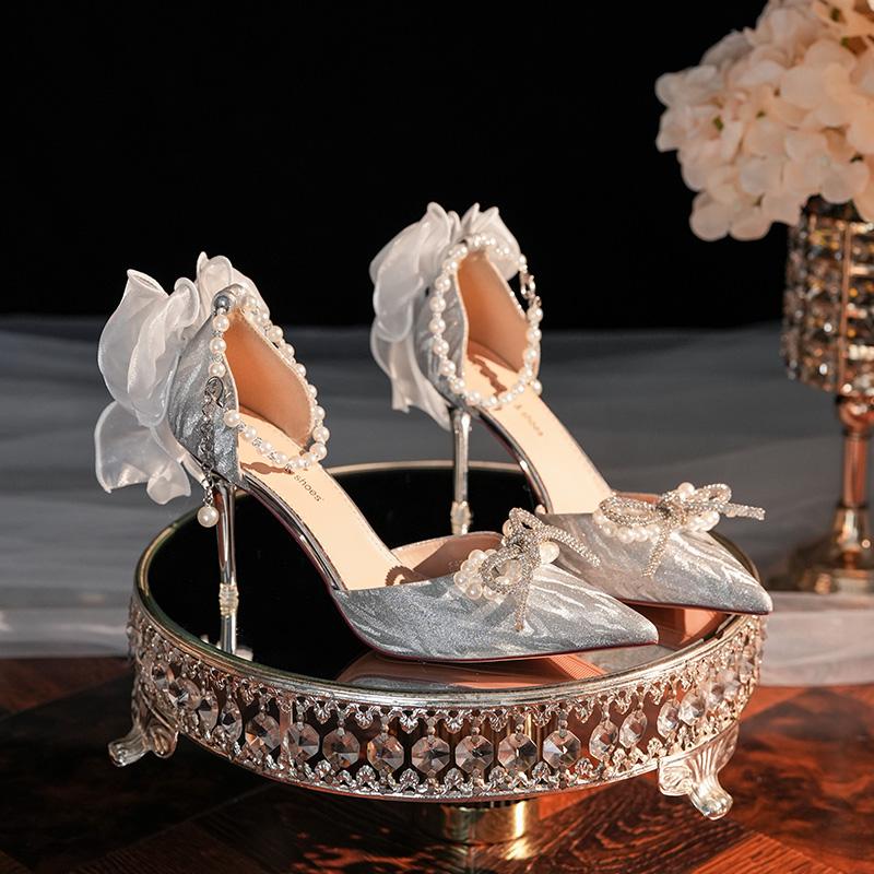 Летние женские босоножки с роскошным острым носком, украшенные стразами, бантом и цветком, на шпильках, банкетные свадебные туфли на высоком каблуке