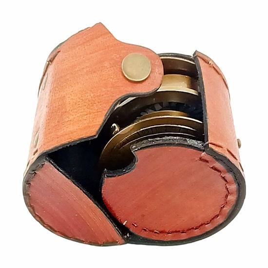 Настольный инструмент 3 в 1, Календарь на 50 лет, Лупа Компас в одном с кожаным чехлом Для удобной работы и переноски, Использовать как подарок, Коллекционные предметы