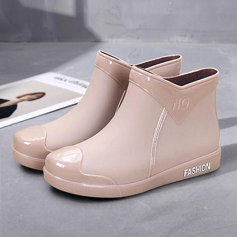 Rain Boots with and Without Fleece Women's Fashion Non Slip Waterproof Short Tube Rubber Shoes  Adult Rain Boots Plus Velvet Warm Rain Shoes