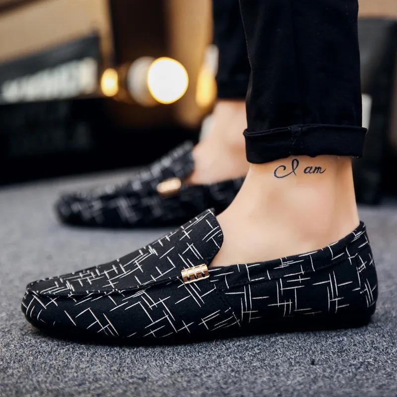 Мужские лоферы Удобная плоская повседневная обувь Мужская дышащая обувь слипоны из мягкой кожи для вождения Мокасины Chaussure Hommes Холст
