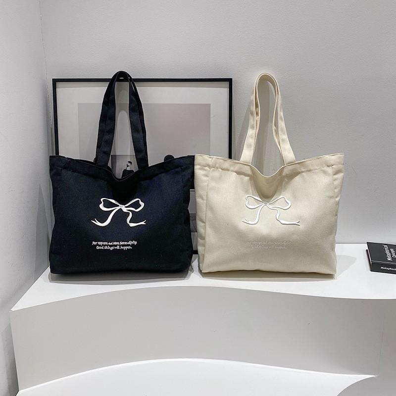 Nylon Canvas Large Capacity Tote Bag With Zipper Closure For Daily Use