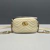 [Pre-Owned] GG Marmont Mini White Leather Quilted Wave Crossbody Bag - Very Good #1P5F23B