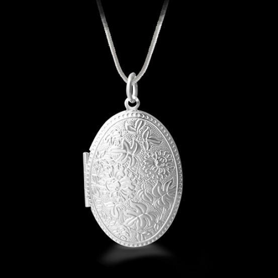 Fashion Carving Locket Pendant Chain Choker Necklace MIT