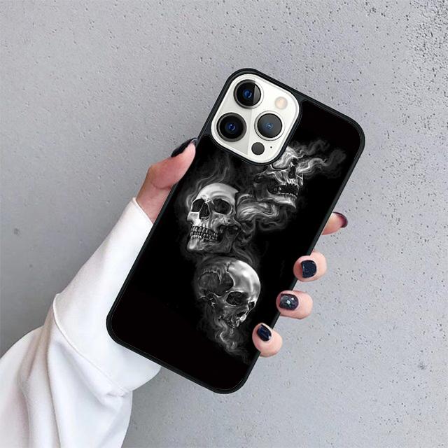 Skull with dimand eyes Phone Case Cover For iPhone 17 Air 15 16 14 13 12 Pro Max 11 Pro Max Plus Coque Shell