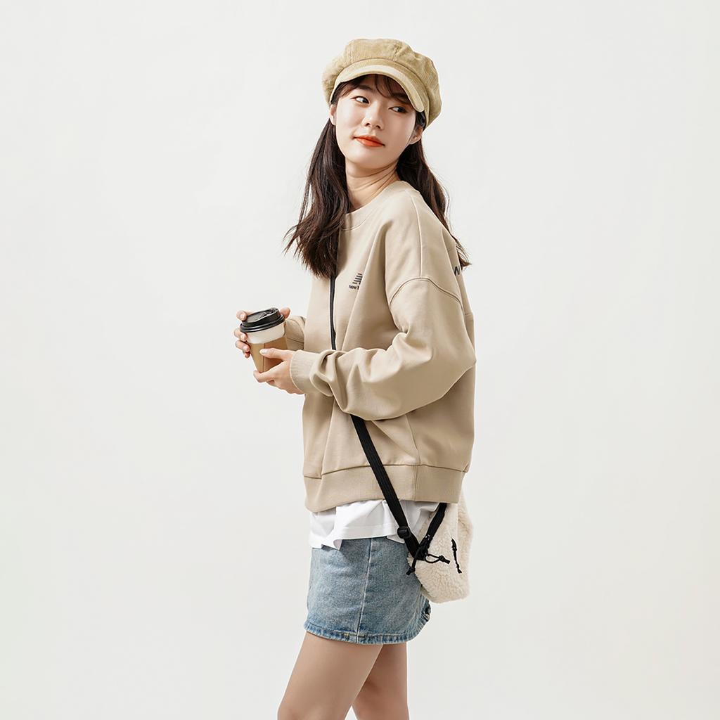 Women's New Balance Sweatshirts Women's Khaki Crew Neck Moderate Straight Fit