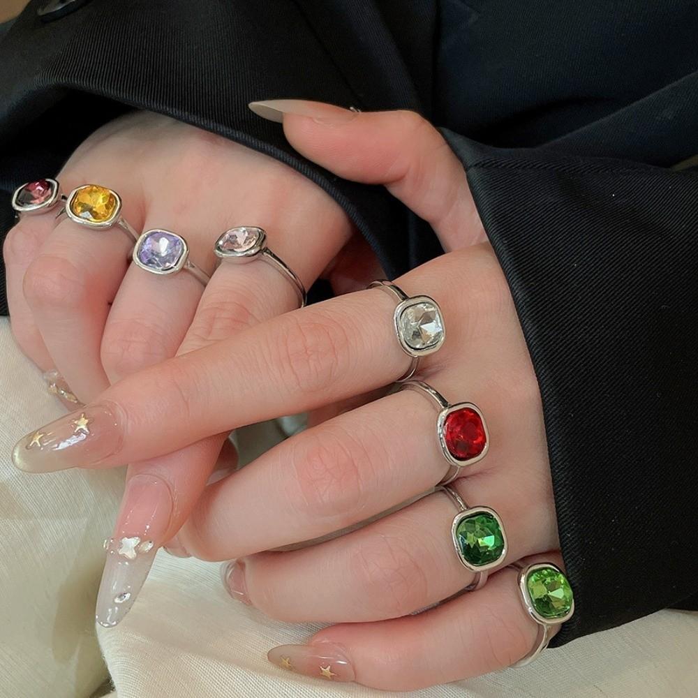 8Pcs Y2K Classic Geometric Ring Exaggerated Big Dome Plain Ring Crystal Opening Rings Set Women