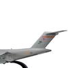 1:Модель-украшение стратегического транспортного самолета C-17 Globemaster Вооруженных сил США в масштабе 200