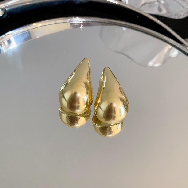 Серьги-капли серебряной иглы Doudou Геометрические серьги Европейский и американский дизайн с индивидуальностью Серьги нишевые Простые металлические серьги в стиле"""