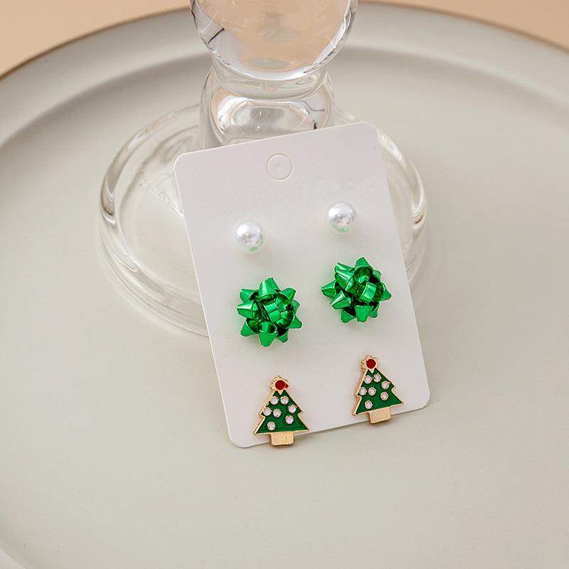 Christmas Cartoon Drip Santa Claus Earrings, Christmas Tree Flowers Pearl Earrings Stud Earrings Girl