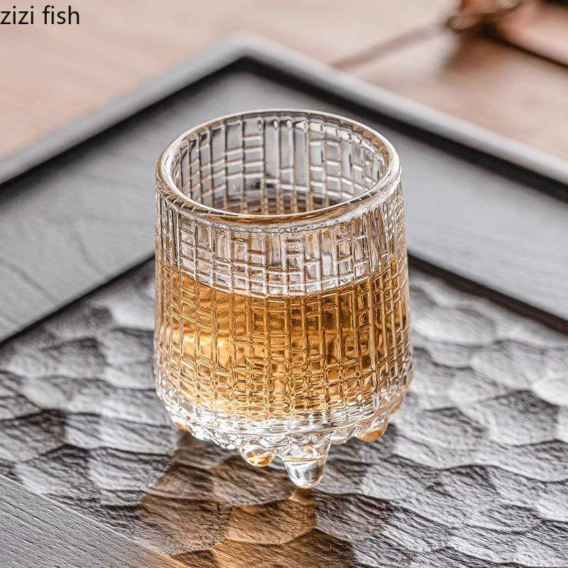 Transparent Glass Three Legged Cup Creative Small Capacity Baijiu Cup Foreign Wine Cup Tea Cups Irregular Drinking Utensils