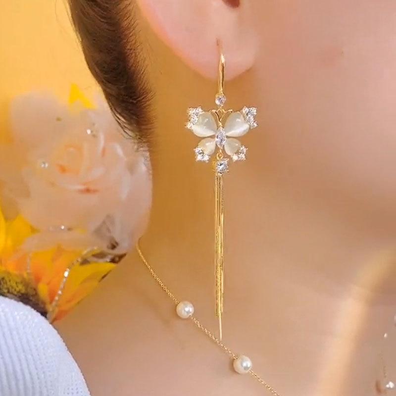 Элегантные серьги-кисточки со стразами в виде бабочек - Высококлассные, Модные и Выгодные.