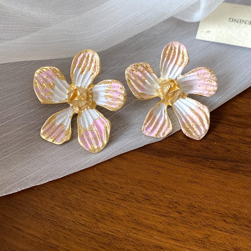 Exquisite Oil Drop Flower Ear Studs Baroque Korean Style Earrings Enamel Flower Earrings Girls