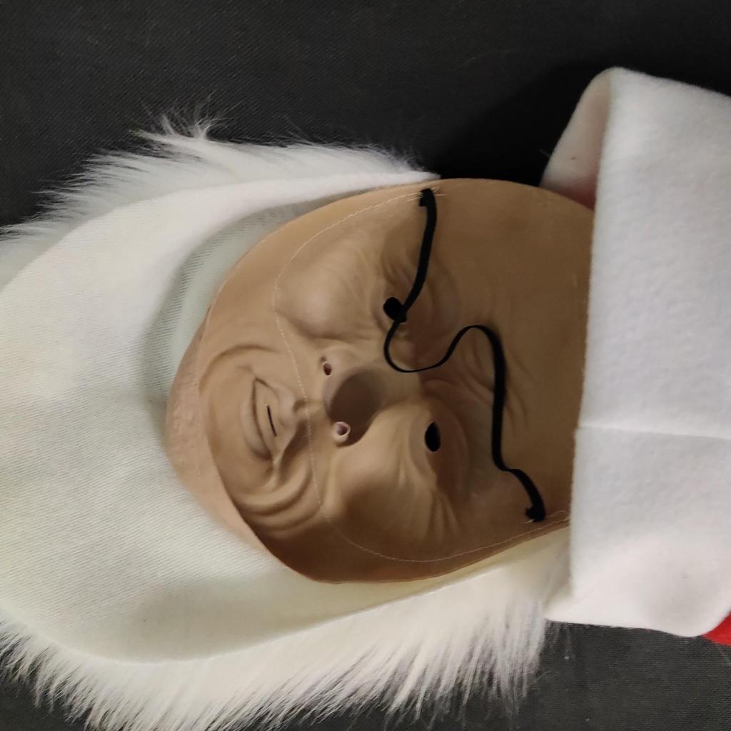 Маска Санта-Клауса с голубыми глазами из латекса