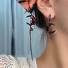 Асимметричные серьги 'Красная Луна' Персонализированные Хип-Хоп Готические Темные Подвески на Ухо Цепочка с Кисточками Серьга-Капля Серьга-Крючок Ювелирный Аксессуар