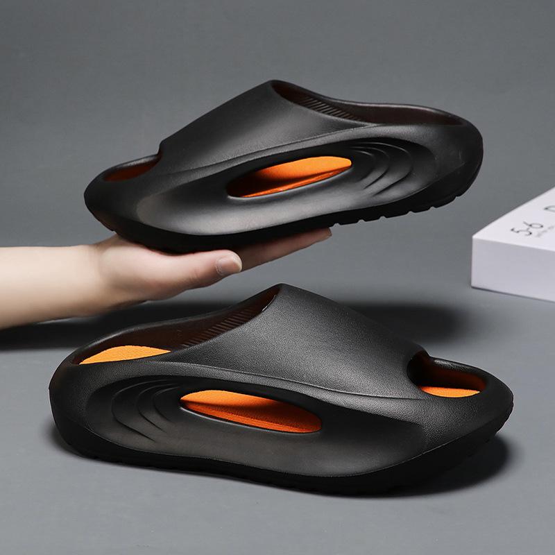 Men Slippers Summer Luxury Sandals Men Outside Fashion Outdoor Casual Beach Slippers Breathable Shoes for Men Home Slippers2024