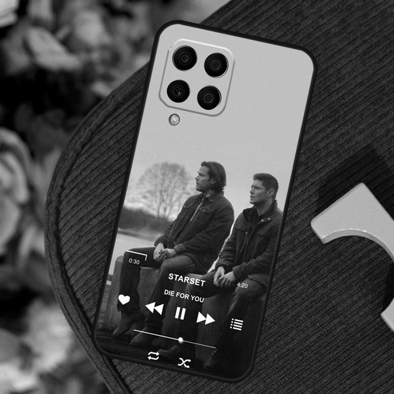 Чехол для Samsung Galaxy M33 M53 M13 M20 M11 M31 M51 M15 M55 M12 M32 M52 M14 M34 M54 M30s с ангелом Кастиэлем из Сверхъестественного