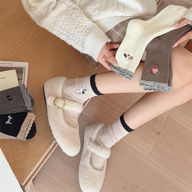 Dog Cartoon Embroidered Socks, Women's Pure Cotton Mid-calf Socks, Autumn and Winter Vertical Lace Socks, Versatile Casual Socks