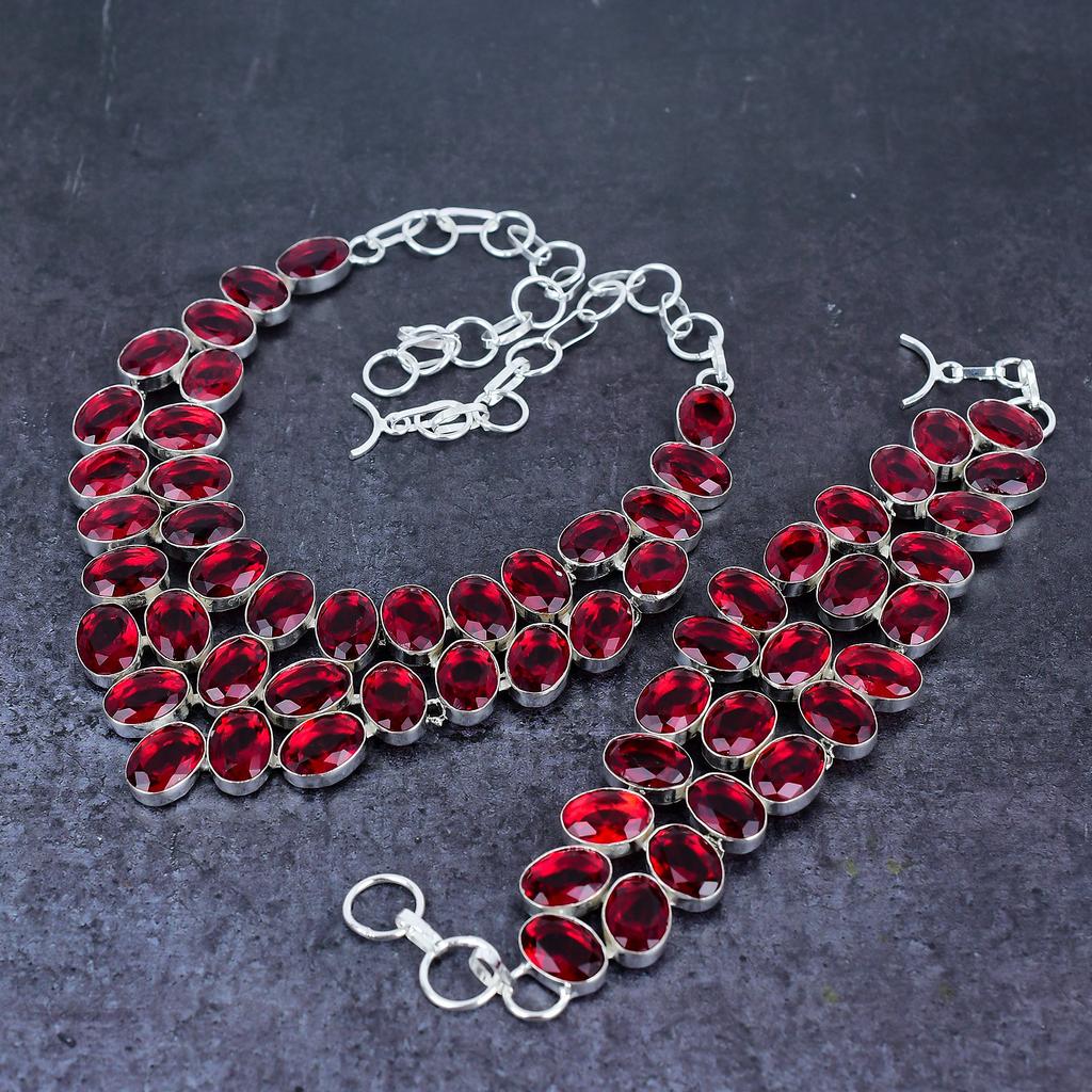 Комплект ювелирных изделий из серебра 925 пробы с мозамбикским гранатом и драгоценными камнями t0K74