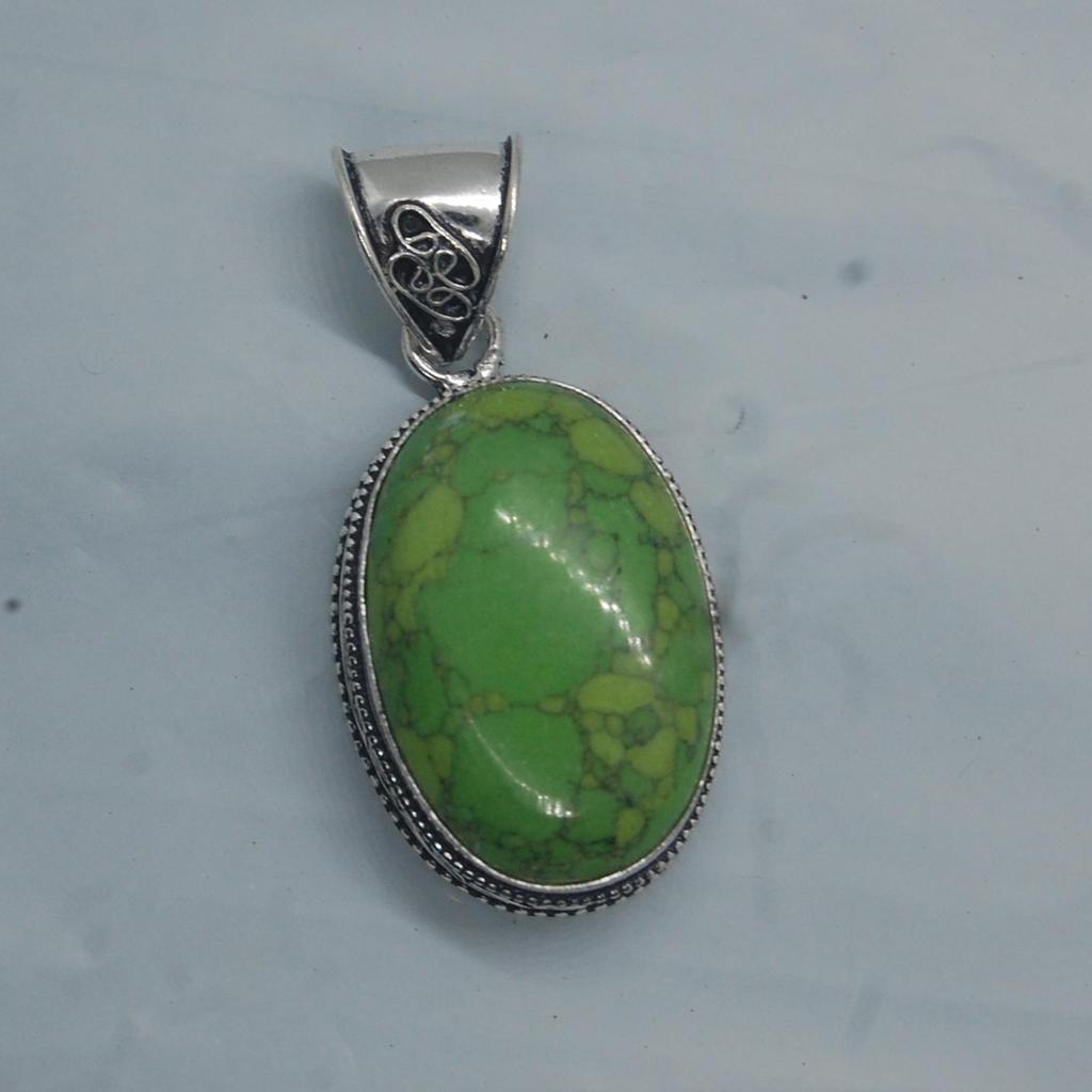 Oval Cab Green Spiny Oyster Turquoise 925 Sterling Silver Pendant Jewelry, Artisan Boho Style Turquoise Pendant