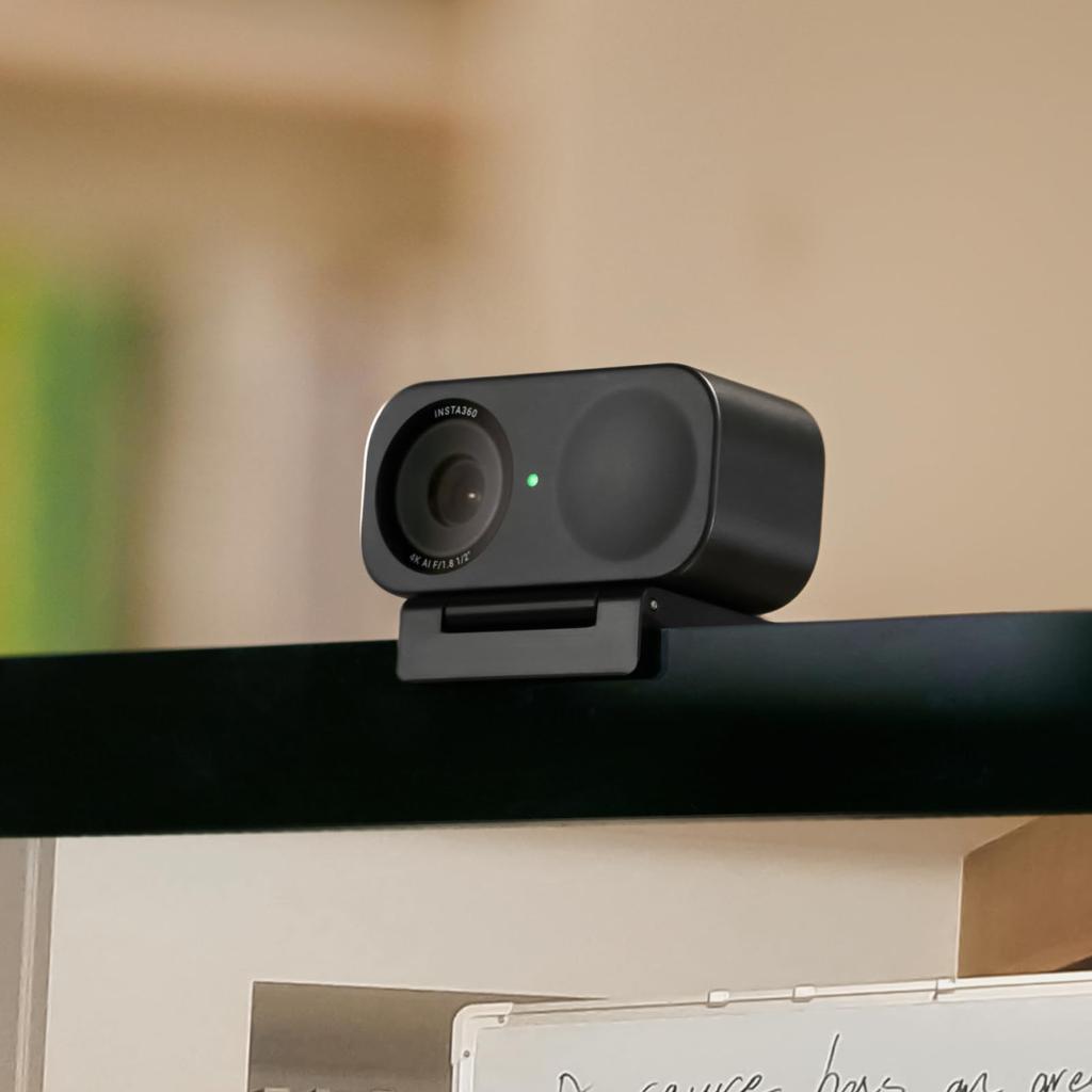 Веб-камера Insta360 Link 2C 4K для управления жестами с помощью искусственного интеллекта для использования в видеоиграх и не только - ПК/Mac, 1/2-дюймовый сенсор, автоматическое кадрирование, HDR, микрофон с функцией шумоподавления,