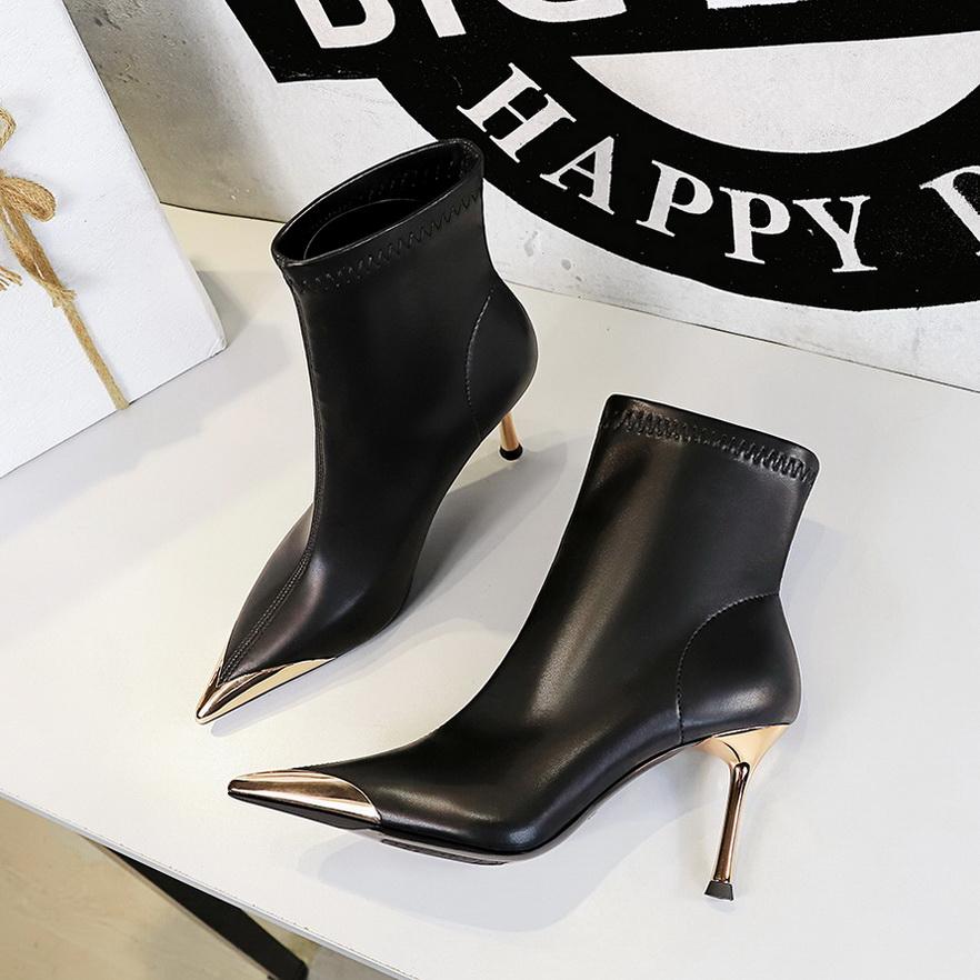 Зимние короткие сапоги, Тонкие каблуки, Очень высокие каблуки, Женские сапоги, Короткие сапоги-трубы, Металлический острый носок, Модные короткие сапоги