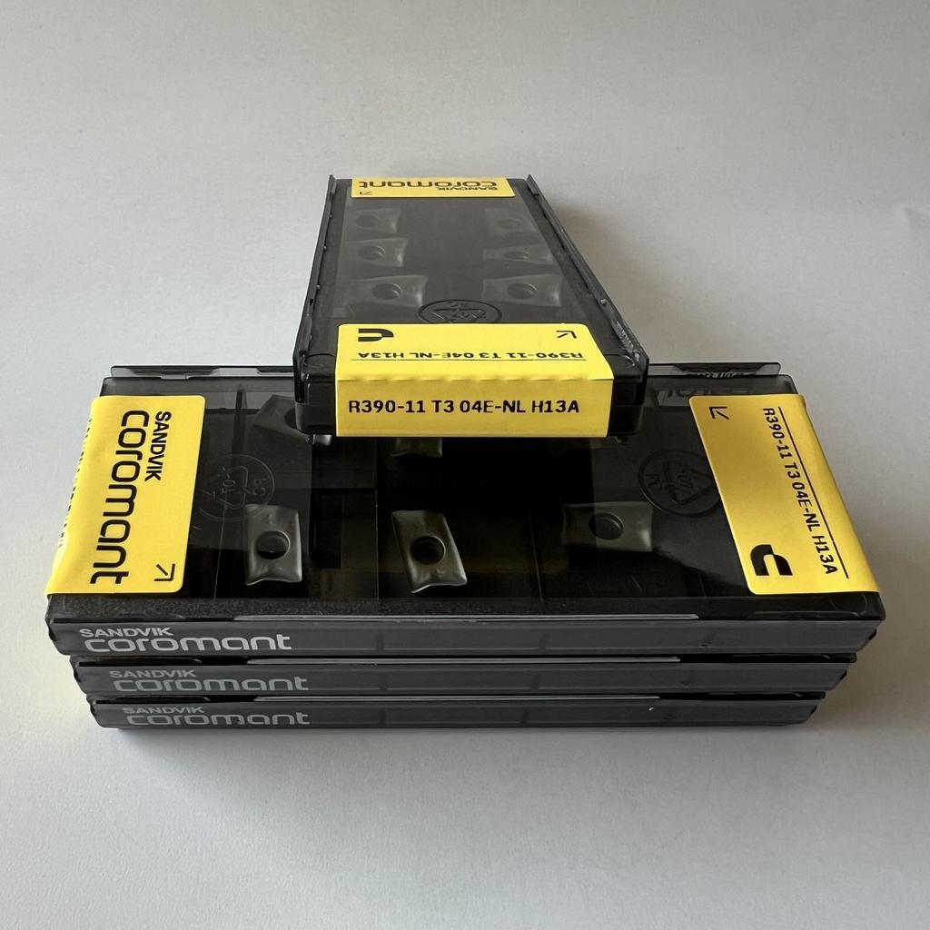 SANDVIK / R390-11T304E-NL H13A / Original Swedish hard alloy blade 10 Pcs
