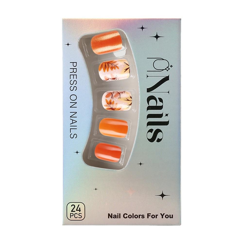 Короткий глянцевый нейл-арт: 24 Носимые наклейки в теплых тонах в виде листьев