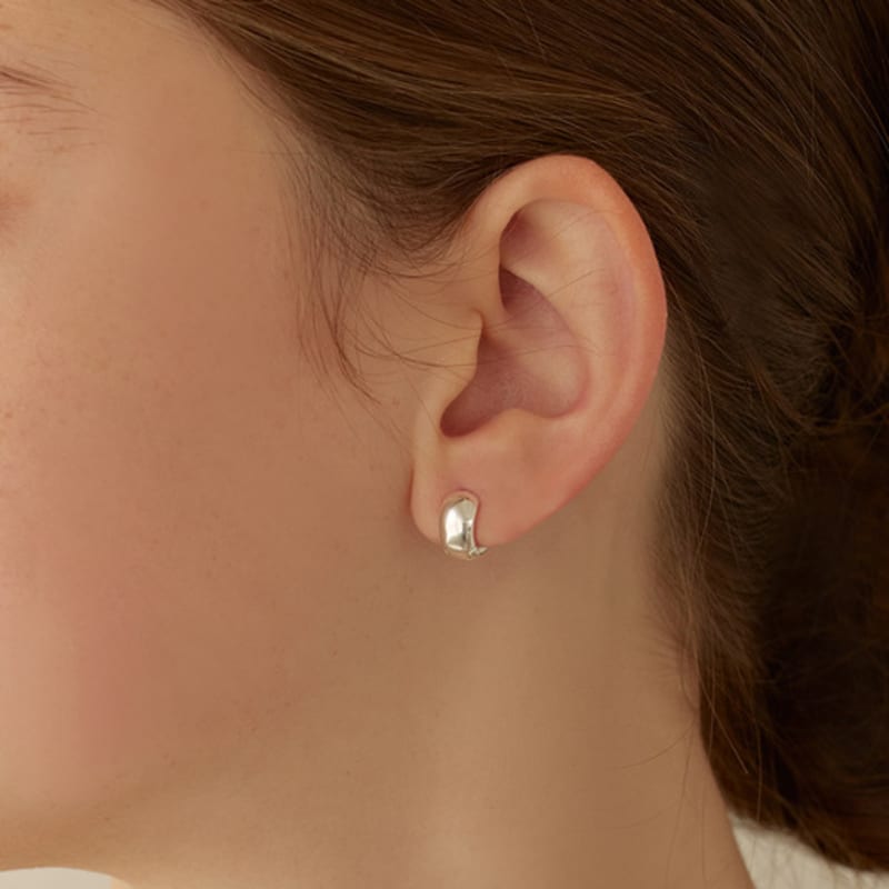 Lewe Round fit hoop earring