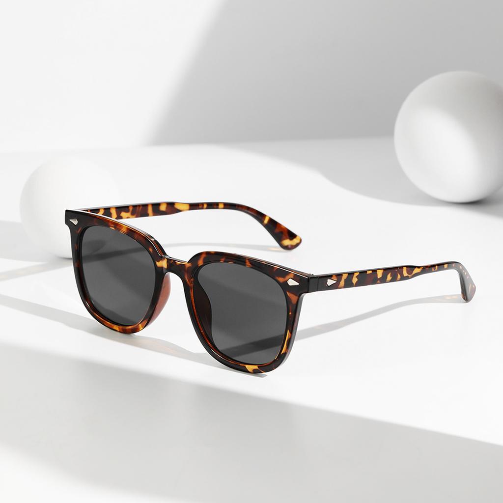 J2314 Очки Квадратные Солнцезащитные Очки Цветные Линзы Заклепки Ретро Солнцезащитные Очки Женские Солнцезащитные Очки Мужские