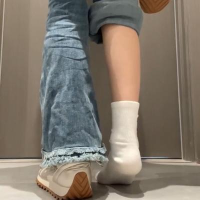 Ретро 2025 лето кружевной край сетка мягкая кожа супер огонь тренировочная обувь женская увеличение роста спорт и отдых универсальные туфли Форреста Гампа