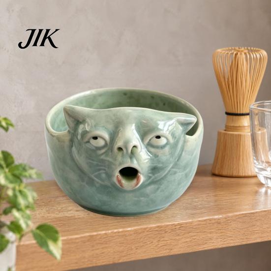 Handmade Matcha Mixing Bowl Ceramic with Spout & Whimsical Cat Face Design, Japanese Chawan Tea for Hot Cold Drinks Iced Latte Green Preparation, Easy