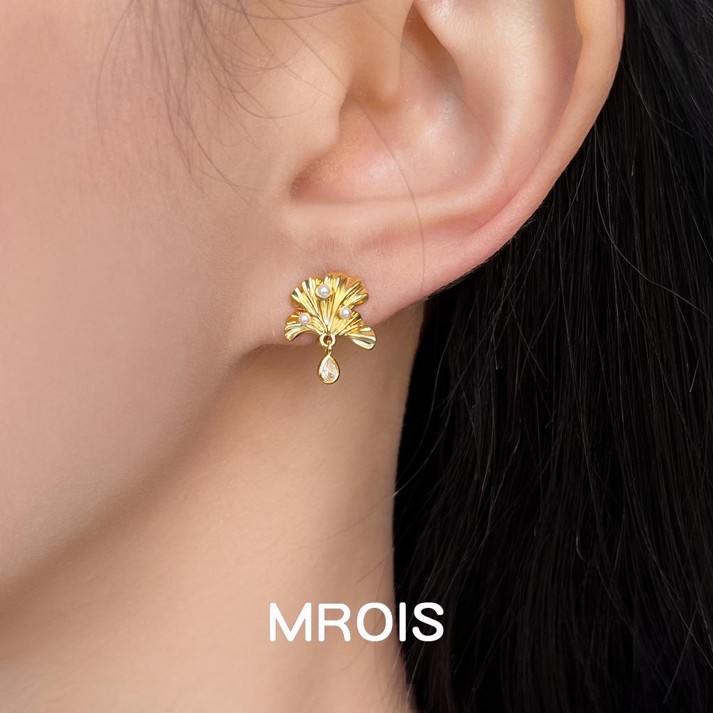 Позолоченные серьги-пусеты с листьями гинкго и цирконами - Элегантный французский ретро-стиль для женщин