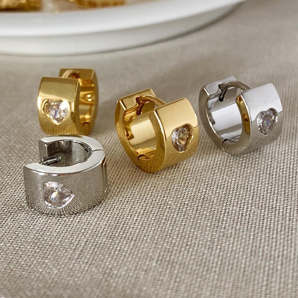 2025 Европейские и американские роскошные серьги-кольца с цирконом в форме сердца - Простые, модные и универсальные женские украшения