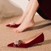 Fashion Stylish New Pointed Toe Shallow Suede Flower Slip-on Non-slip Wear-resistant Low-heel Wedding Shoes