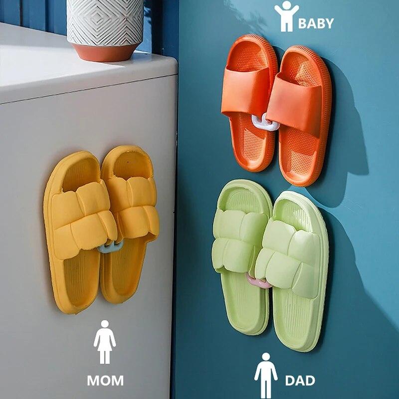 Самоклеящиеся крючки для тапочек. Полки для тапочек. Настенная стойка для обуви. Стеллаж для хранения обуви. Вешалка для сушки. Крючок для обуви в ванной комнате.