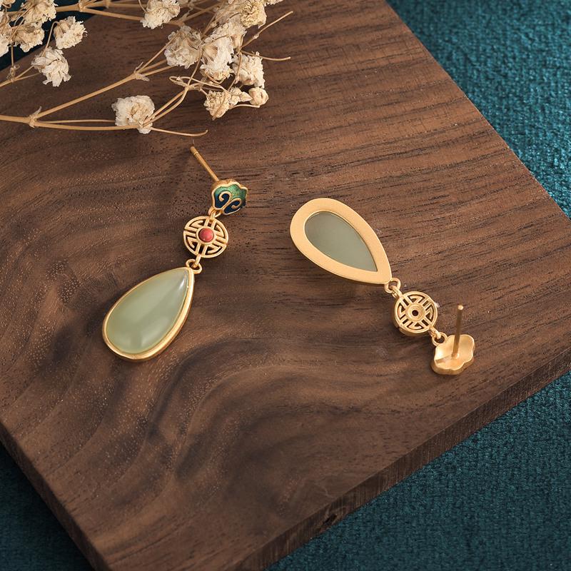 Серьги-пусеты из эмали Айрюань Ханфу с имитацией нефрита и агата Южного Красного цвета, дизайн «Облака»