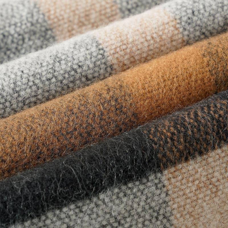 Autumn and Winter Plaid Color Matching Scarf, Trendy and Warm, Simple and Fashionable Korean Version of Literary and Warm Scarf