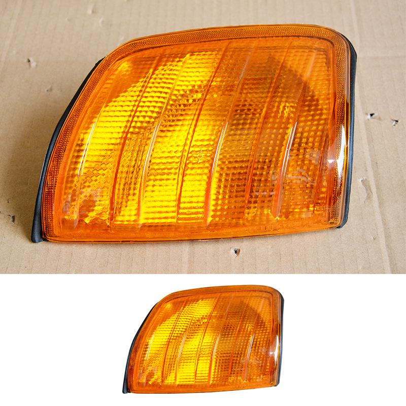 Mercedes-Benz E-Class W124/W123/W203/W202/190/W201 Corner Turn Signal Light