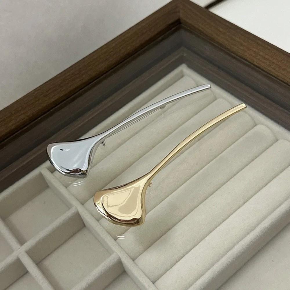 Corsage Ornament Long Leaf Pin French Style Metal Glossy Brooch Ginkgo Leaf Brooch  Banquet