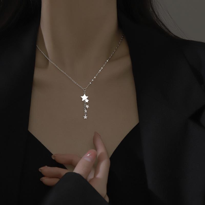 Star Tassel Necklace Cold Wind Choke Neck Chain Wind Personality Autumn And Spring Long Pentagram Collarbone Chain