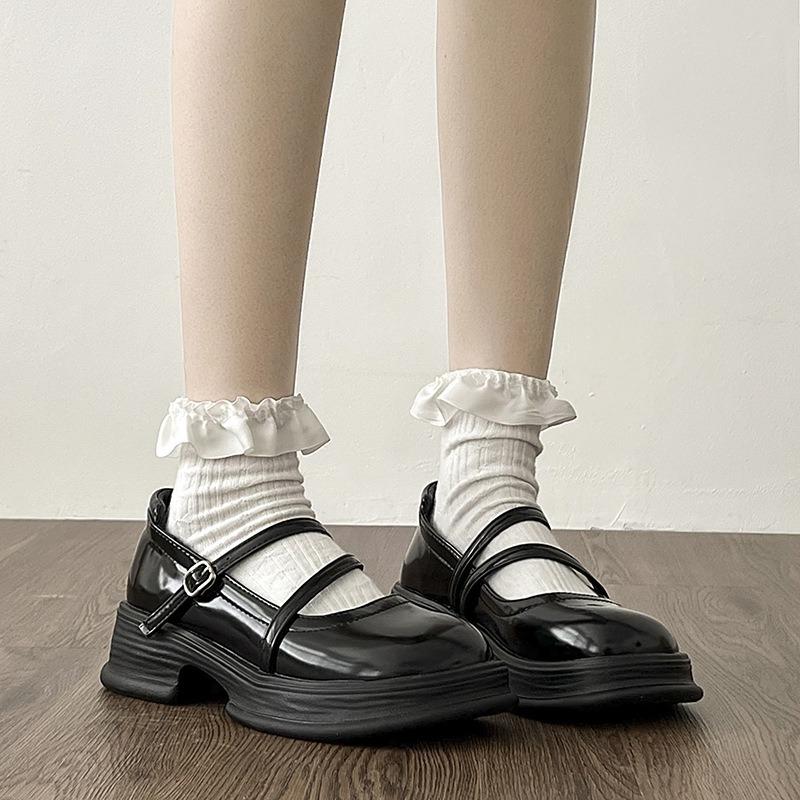 Новые туфли Мэри Джейн на толстой платформе для женщин, лакированная кожа, с двойной пряжкой, с ремешком на щиколотке, женские туфли в стиле Лолиты 2024 года, весна 2020 г.