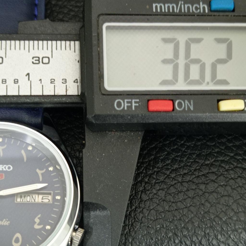 Seiko 5 АВТОМАТИЧЕСКИХ 7009A ВИНТАЖНЫЕ ВОССТАНОВЛЕННЫЕ ЯПОНСКИЕ МУЖСКИЕ ЧАСЫ С СИННИМ ЦИФЕРБЛАТОМ a445514-1