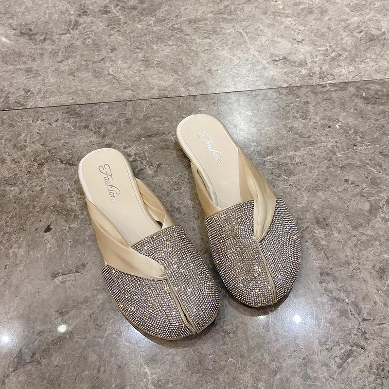 Женские шлепанцы со стразами для улицы, плоские слайды, новая коллекция, высокое качество, в продаже, сандалии по низкой цене, обувь в корейском стиле для женщин