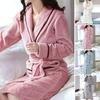 Women's Velvet Bathrobe Soft Plush Hooded Robe for Home Spa Fluffy Warm Anti-Wrinkle Nightgown for Daily Wear Private Occasions