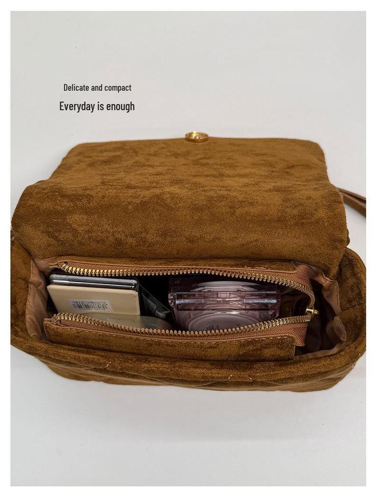 Autumn/Winter 2025 Suede Quilted Shoulder Bag - Minimalist, Versatile, Lightweight Handbag for Women.