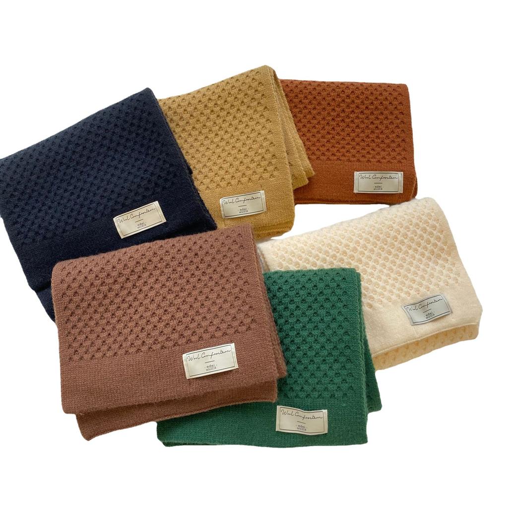 Autumn and Winter Korean Style Japanese Solid Color Knitted Pineapple Couple Students Versatile Thickened Warm Scarf